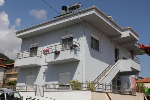 Cozy studios at Olympus