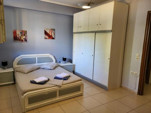 Posteľ alebo postele v izbe v ubytovaní Theodoras House