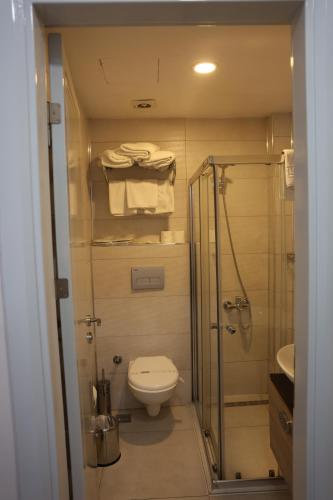 Koupelna v ubytování Sardinia Otel