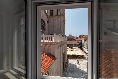 Balkón nebo terasa v ubytování Trogir Square View-Heritage Apartments