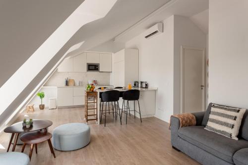 Stylish 2-Bedroom Apartment in Central Lisbon