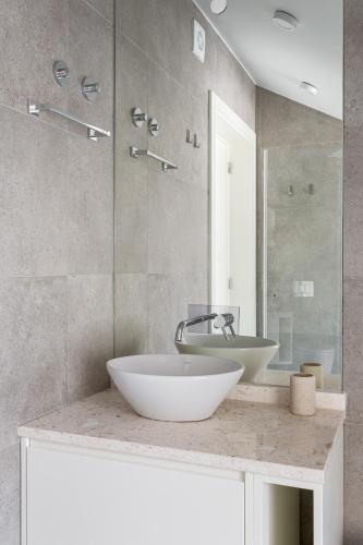 Stylish 2-Bedroom Apartment in Central Lisbon