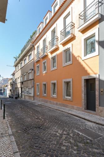 Stylish 2-Bedroom Apartment in Central Lisbon