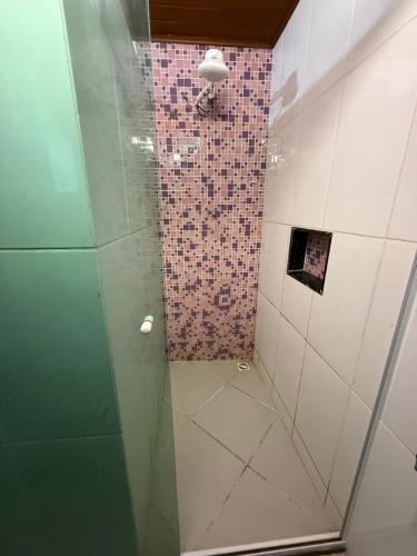 Ein Badezimmer in der Unterkunft Caminho do pontal