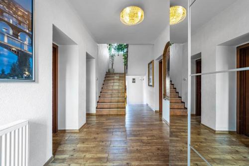 Báječné ubytování ve vile s bazénem a terasou v praze