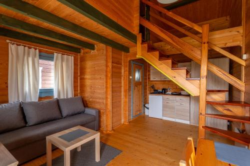 Η κουζίνα ή μικρή κουζίνα στο Baltic Apartment Rewal - Bartek Domki
