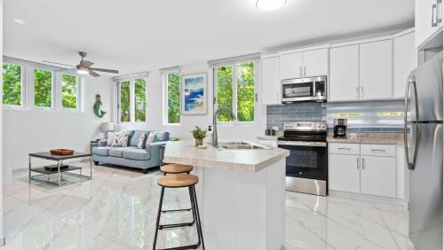 Η κουζίνα ή μικρή κουζίνα στο Casa Angelica Apt 103 steps to Sandy Beach