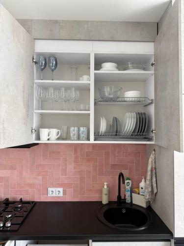 Dapur atau dapur kecil di Квартира Люкс на Поділлі