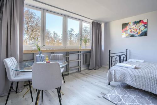 Komfortowy apartament w pobliżu Starego Miasta