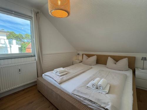 Postel nebo postele na pokoji v ubytování Ocean Escape - Teil der HolidayEscapes Kollektion