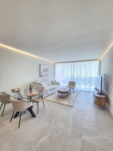 Happy Travel Valley Collection 1C