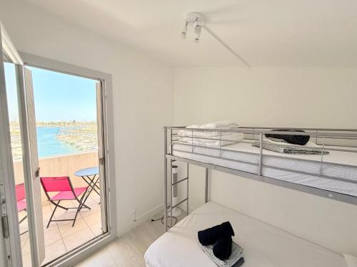 Duplex-HYPER Centre Cap d'Agde - 9 personnes - Vue port et Mer - WIFI