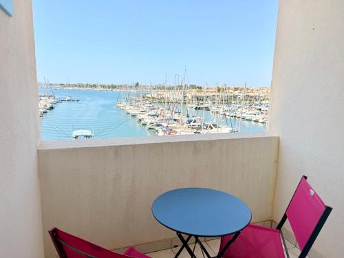 Duplex-HYPER Centre Cap d'Agde - 9 personnes - Vue port et Mer - WIFI