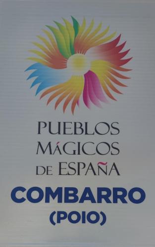 a logo for the macomboro colombiaporaporaporaporaporapora at Apartamento Combarro chico in Combarro