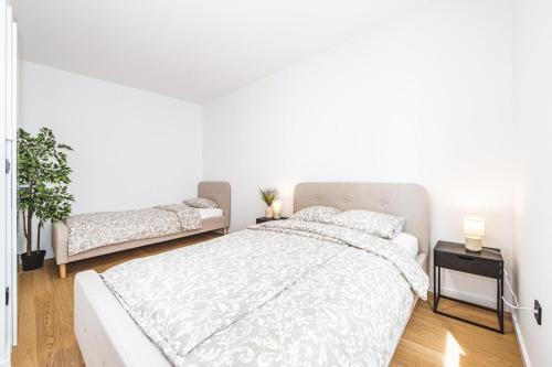 Zagreb 184 - 2 Bedrooms - Parking - Balcony - New - Apartment - Flexible Keybox Entry - Modern - Monthly Rent - WiFi