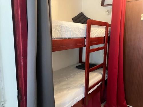 Lliteres en una habitació de La soulane