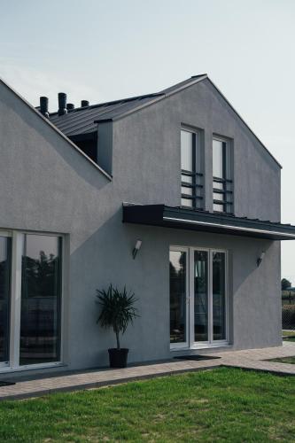 Słoneczna Bryza - domek, pokoje i apartamenty