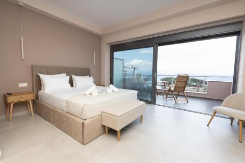 Laconian Blue Residence