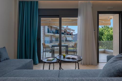 Ruang duduk di Vanesa Luxury Suites