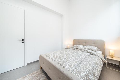 Zagreb 186 - 2 Bedrooms - Parking - New - Apartment - Flexible Keybox Entry - Modern - Monthly Rent - WiFi