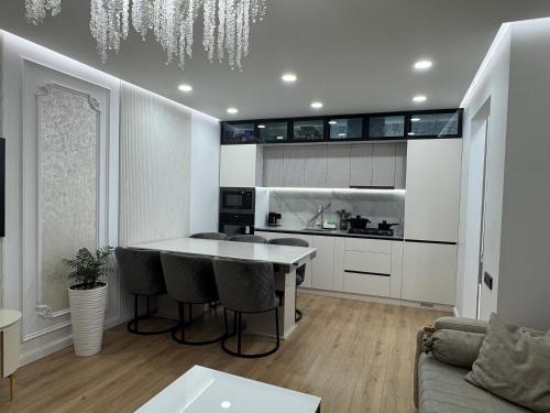 Una cocina o cocineta en Apartment in the heart of Batumi