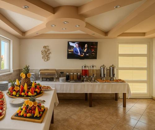 Gallery image of Alek Lux Apartments & Restaurant in Ulcinj
