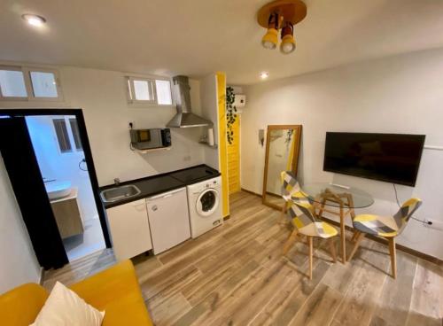 Apartamento de 2 hab en calle Tesoro-Malasaña