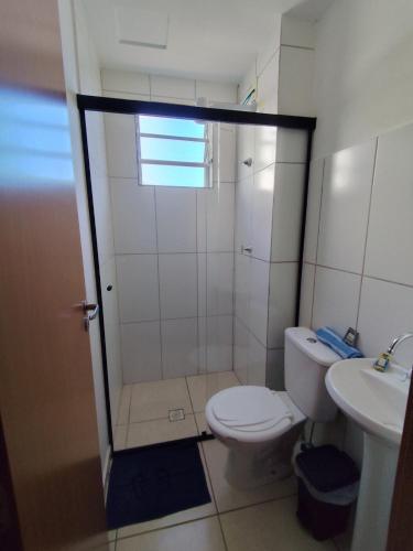 Jeitoso - Apartment in Sete Lagoasにあるバスルーム