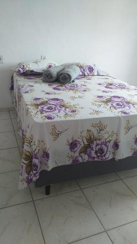 Katil atau katil-katil dalam bilik di Quarto Casal Bougainville 2