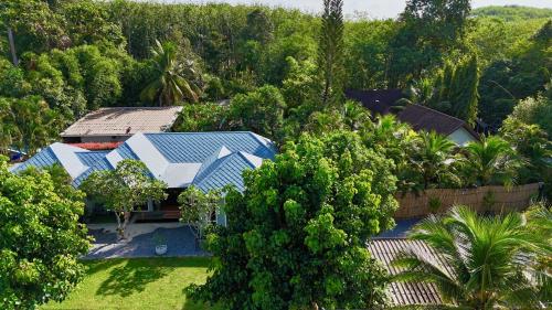 Vườn quanh The Nature House Aonang Krabi Thailand