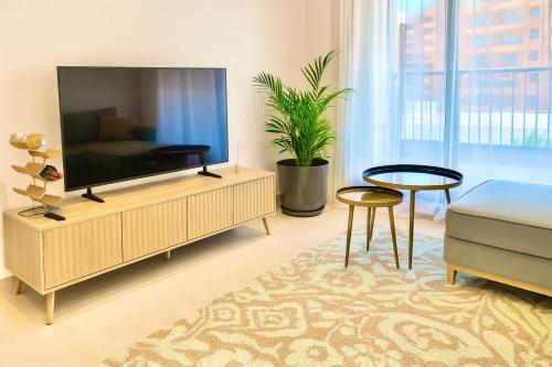 Valencia Beach Home 8