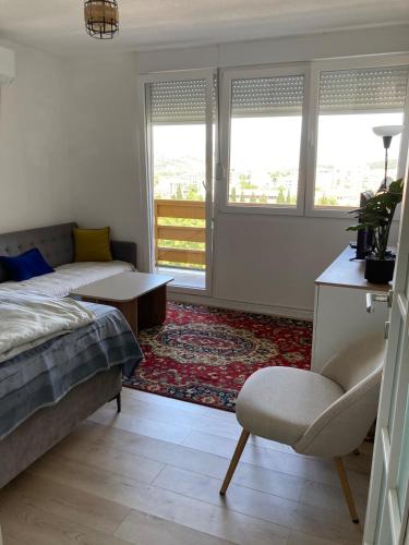 Llit o llits en una habitació de City View Studio