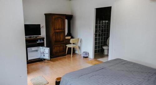 TV a/nebo společenská místnost v ubytování Pingview Villa Resort