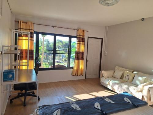 Кровать или кровати в номере lala's house@Mae On Chiang Mai