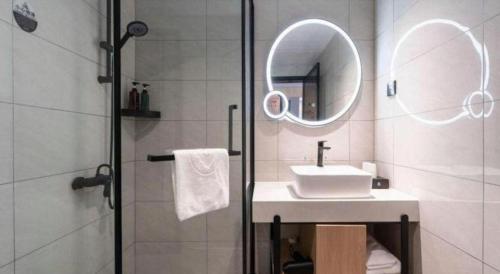 Ένα μπάνιο στο GreenTree Inn Weihai Port