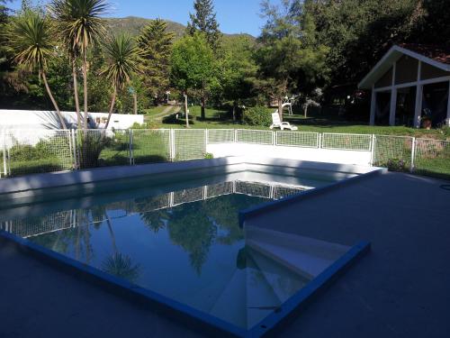 Swimming pool sa o malapit sa Villa Verde Posada