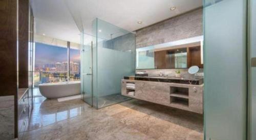 Bilik mandi di Fliport Hotel Zhangzhou Yuanshan