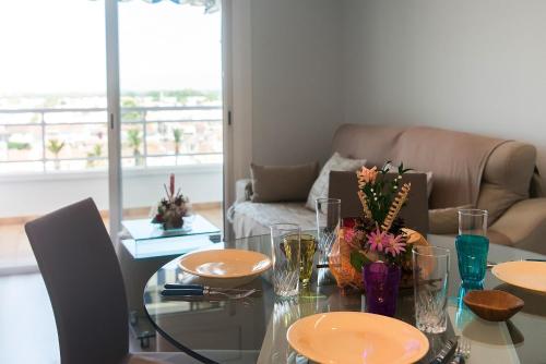 WELCS APARTAMENTO 264 EMP con vistas al canal