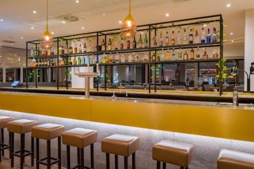 Lounge nebo bar v ubytování Spark by Hilton Wuppertal City Centre
