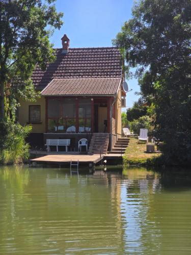 Adler vendégház horgász nyaraló