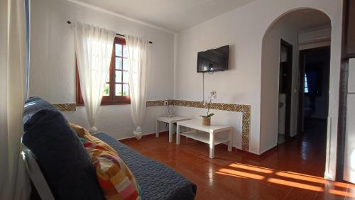 TV a/nebo společenská místnost v ubytování Apartamento Juan