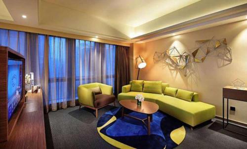 Posezení v ubytování Hampton By Hilton ChangSha XingSha