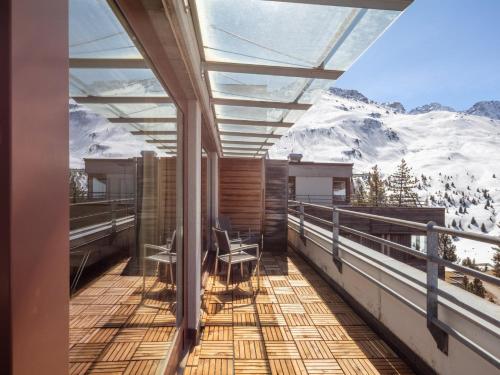 Nespecifikovaný výhled na hory nebo výhled na hory při pohledu z hotelu