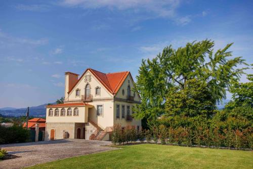 Фотография из галереи Quinta de Parada do Vez by LuxiStay в городе Аркуш-ди-Валдевеш