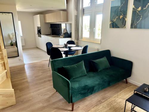 Afbeelding uit fotogalerij van Le Cocon du Mont'Anay in Montanay