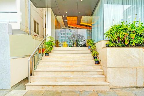 バンガロールにあるSuper Hotel O Indiranagarのギャラリーの写真