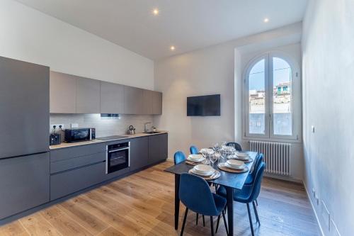 UNYCA - Elegant 3-bedroom Apartment in Florence