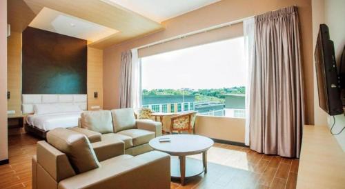 Гостиная зона в Friendly Hotel