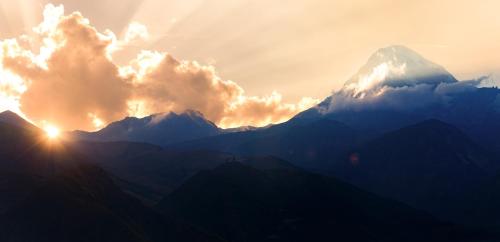 Gallery image of 3100 Boutique Hotel Kazbegi in Stepantsminda