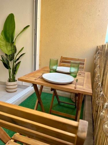 صورة لـ Suite Evasion, Baignoire Balneo في نيم